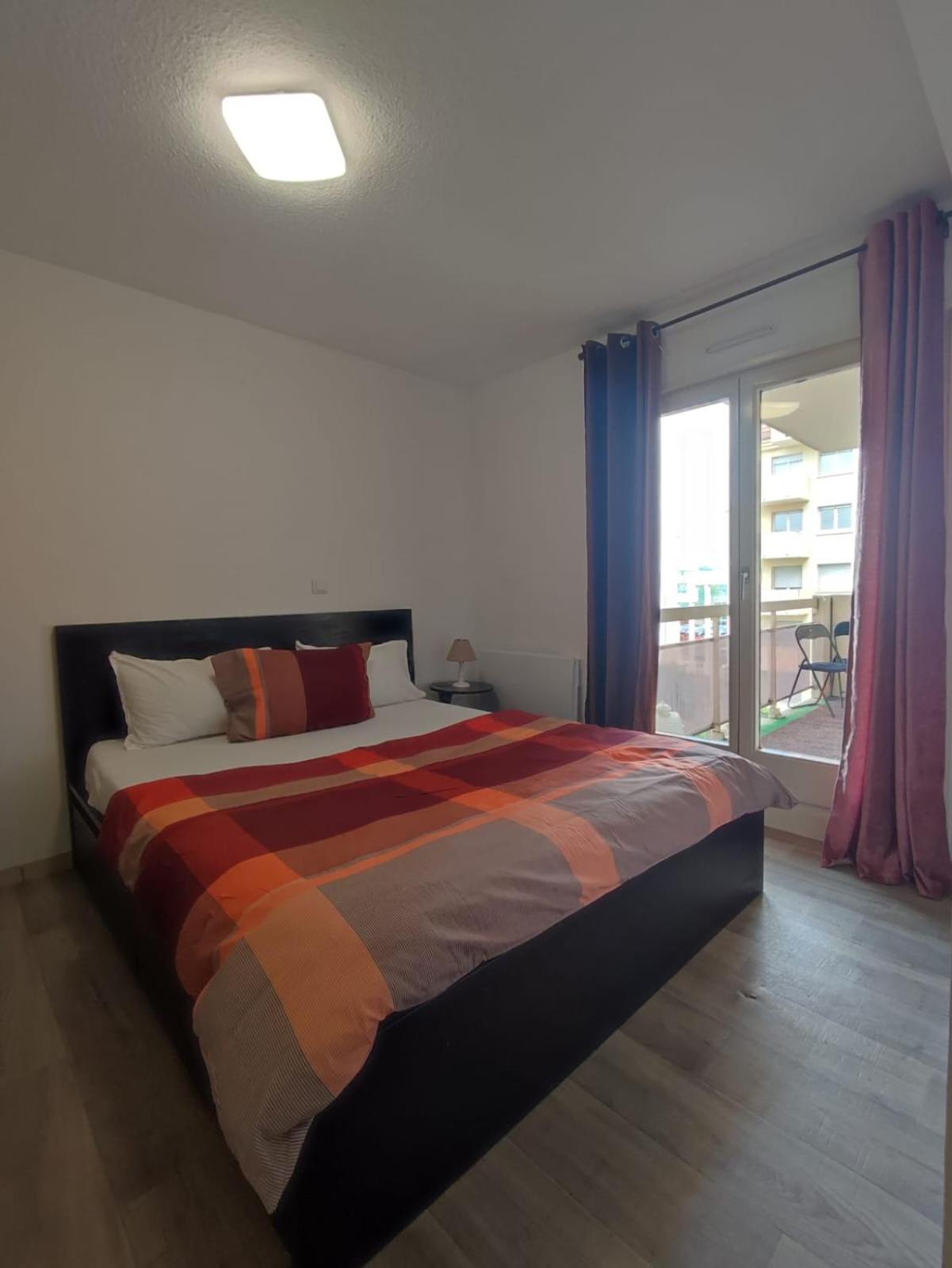 Apartamento Douillet-Kanamappart-Euroairport Saint-Louis  Exterior foto