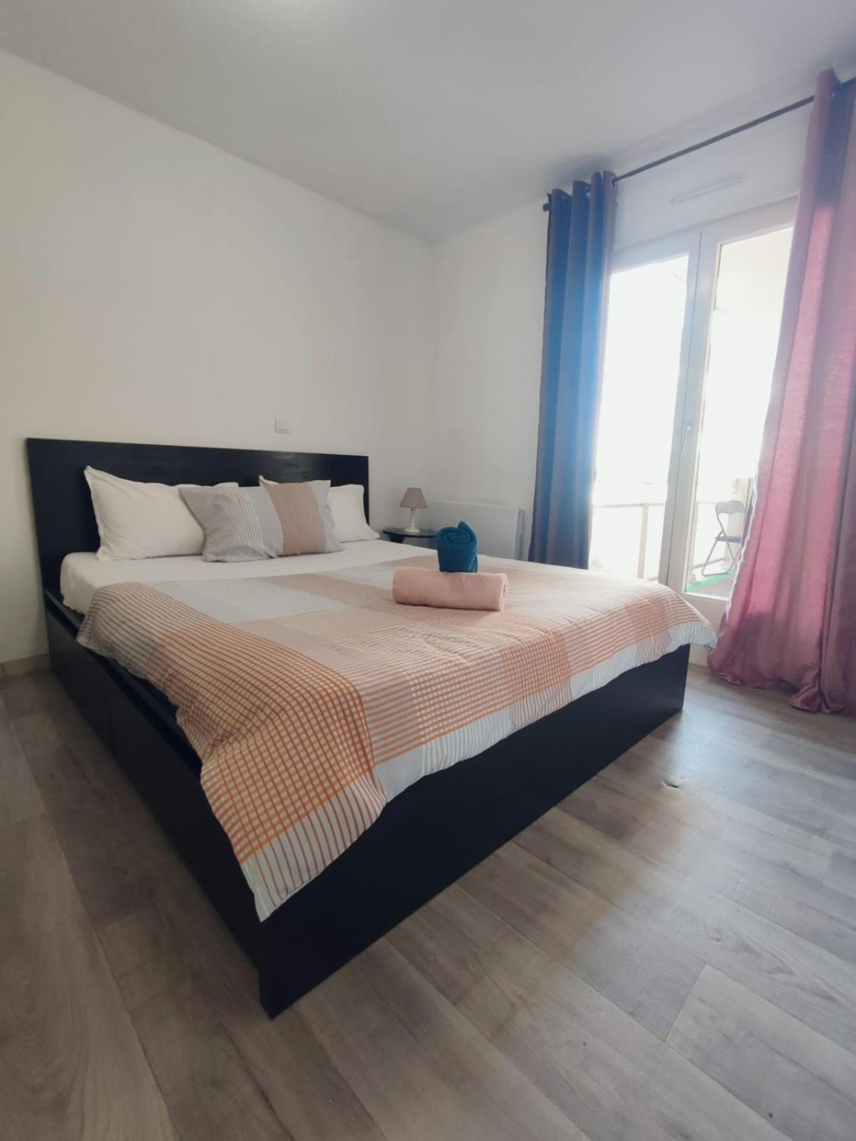 Apartamento Douillet-Kanamappart-Euroairport Saint-Louis  Exterior foto