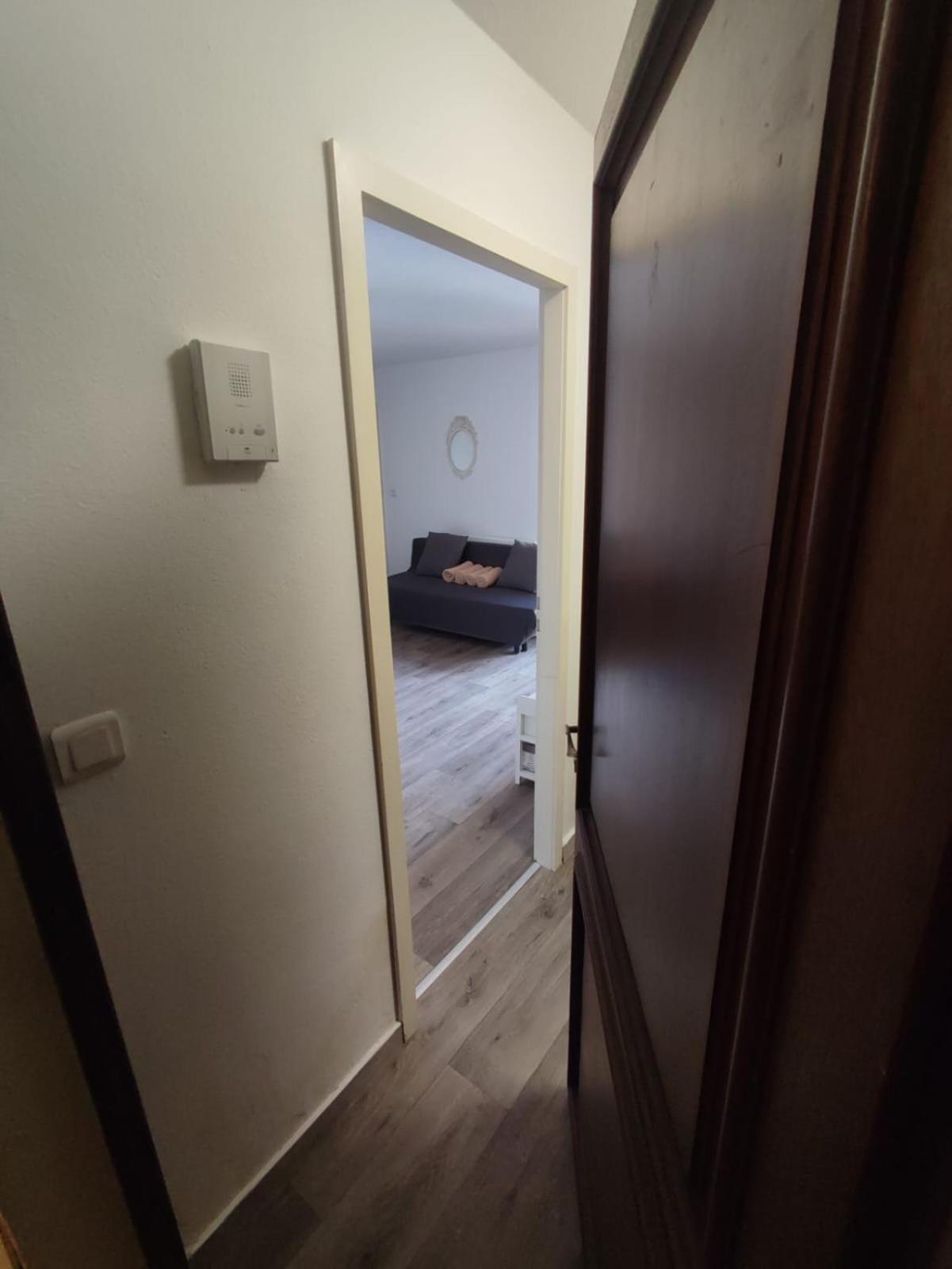 Apartamento Douillet-Kanamappart-Euroairport Saint-Louis  Exterior foto
