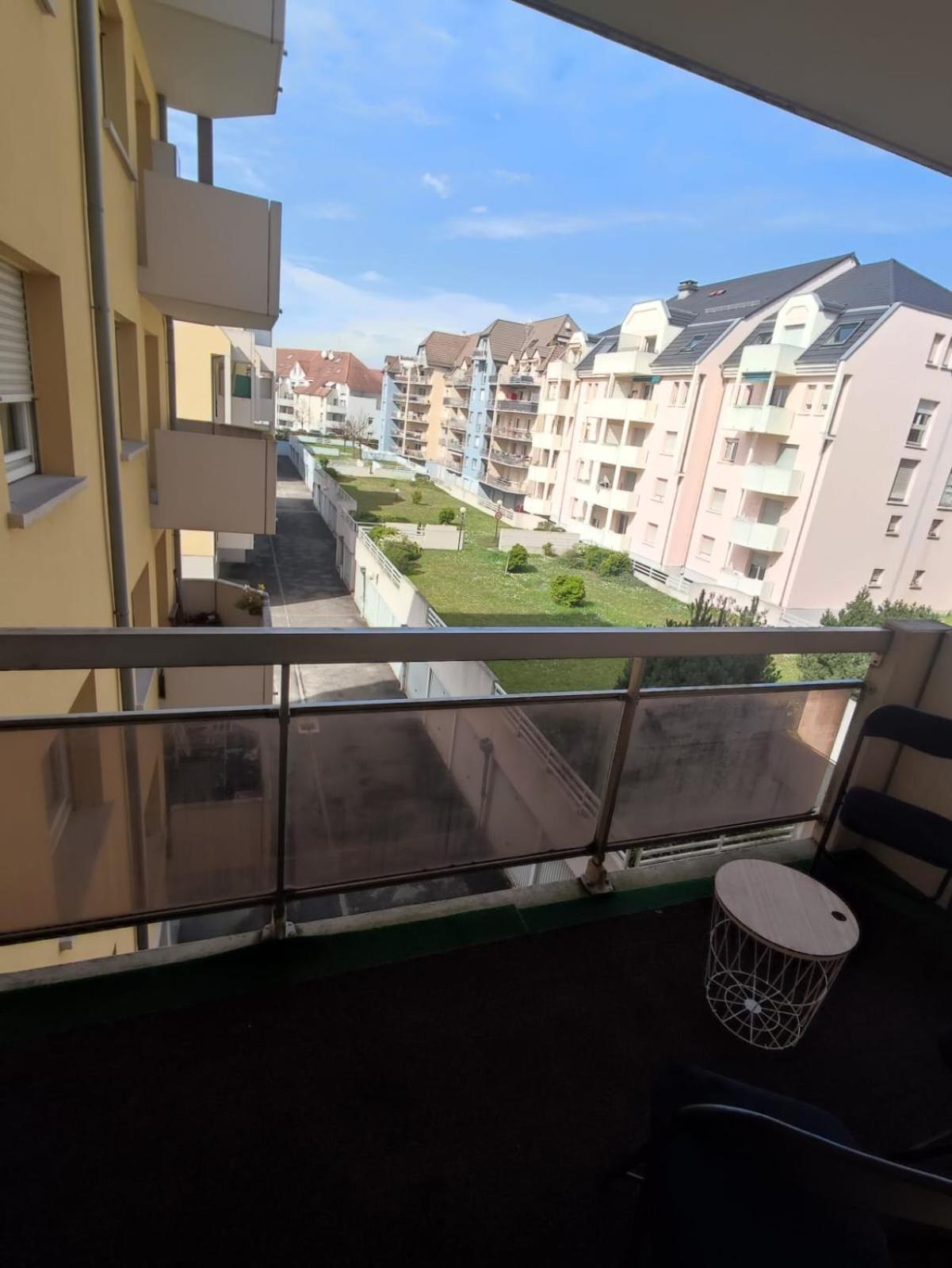 Apartamento Douillet-Kanamappart-Euroairport Saint-Louis  Exterior foto